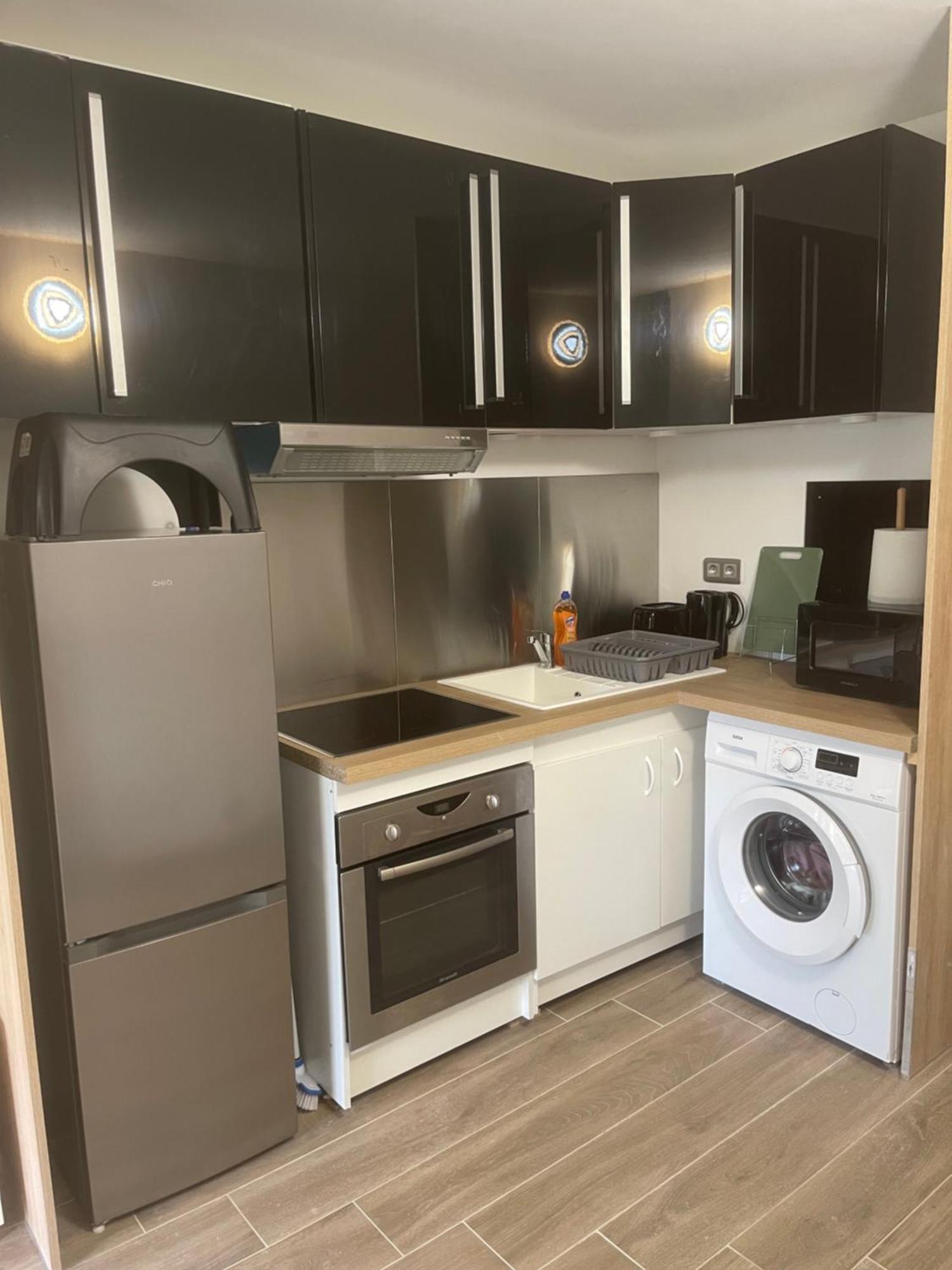 Appartement Seyana - Agreable Avec Jardin Et Grande Veranda - Proche Mer Cagnes-sur-Mer Bagian luar foto